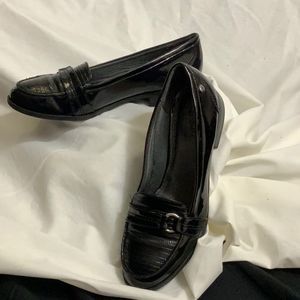 Lifestride soft system loafer dress shoes